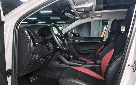 Skoda Karoq I, 2022 год, 1 700 000 рублей, 15 фотография