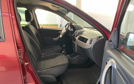 Renault Sandero I, 2012 год, 300 000 рублей, 17 фотография