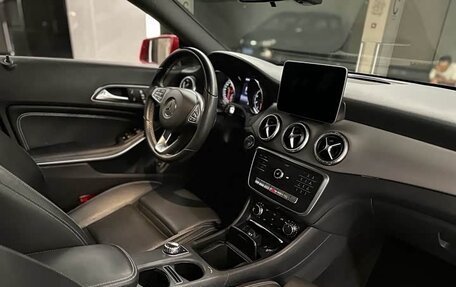Mercedes-Benz CLA, 2018 год, 1 815 000 рублей, 5 фотография