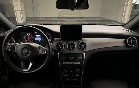 Mercedes-Benz CLA, 2018 год, 1 815 000 рублей, 9 фотография