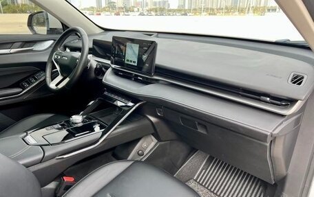 Haval H6, 2022 год, 1 500 000 рублей, 12 фотография