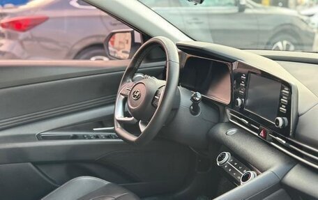 Hyundai Elantra, 2022 год, 1 330 000 рублей, 9 фотография