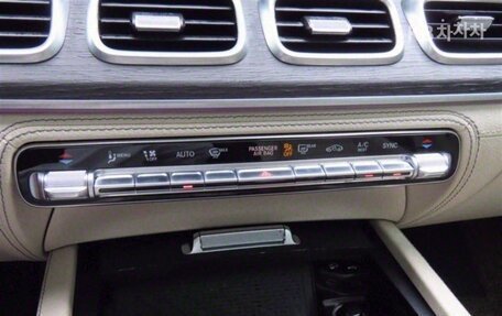 Mercedes-Benz GLB, 2022 год, 2 400 000 рублей, 7 фотография