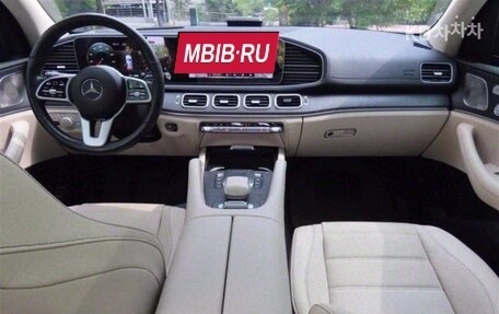 Mercedes-Benz GLB, 2022 год, 2 400 000 рублей, 13 фотография