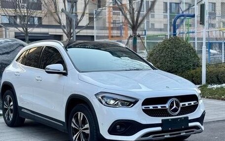 Mercedes-Benz GLA, 2022 год, 2 500 000 рублей, 2 фотография