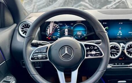 Mercedes-Benz GLA, 2022 год, 2 500 000 рублей, 9 фотография