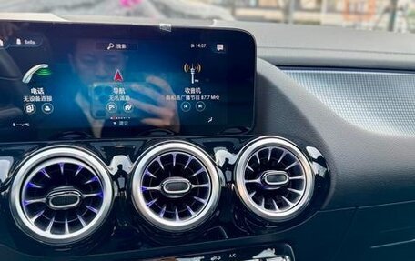 Mercedes-Benz GLA, 2022 год, 2 500 000 рублей, 13 фотография