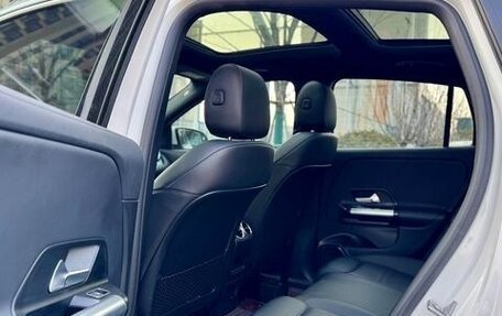 Mercedes-Benz GLA, 2022 год, 2 500 000 рублей, 18 фотография