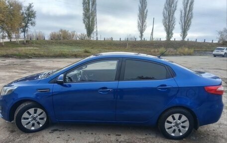 KIA Rio III рестайлинг, 2013 год, 900 000 рублей, 7 фотография