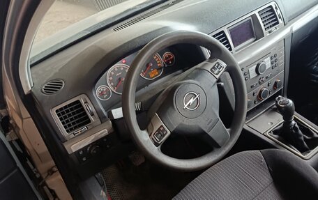 Opel Vectra C рестайлинг, 2005 год, 240 000 рублей, 4 фотография