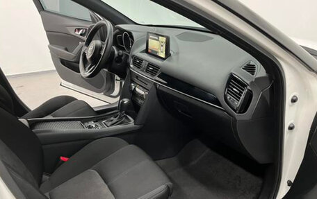 Mazda CX-4, 2022 год, 2 380 000 рублей, 20 фотография
