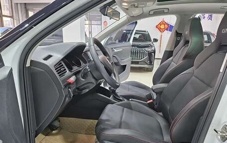 Skoda Kamiq I, 2023 год, 1 682 000 рублей, 8 фотография