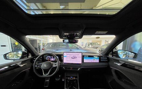 Volkswagen Tiguan, 2024 год, 5 398 000 рублей, 17 фотография