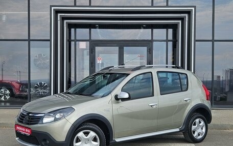 Renault Sandero I, 2013 год, 710 000 рублей, 1 фотография