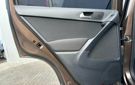 Volkswagen Tiguan I, 2015 год, 1 600 000 рублей, 20 фотография