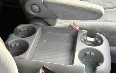 KIA Carnival III, 2008 год, 930 000 рублей, 17 фотография