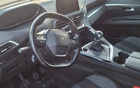 Peugeot 5008 II, 2019 год, 1 850 000 рублей, 8 фотография