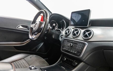 Mercedes-Benz CLA, 2015 год, 1 798 000 рублей, 31 фотография