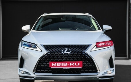Lexus RX IV рестайлинг, 2021 год, 5 500 000 рублей, 2 фотография