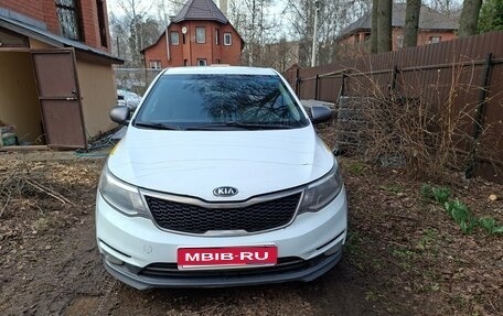 KIA Rio III рестайлинг, 2016 год, 850 000 рублей, 1 фотография