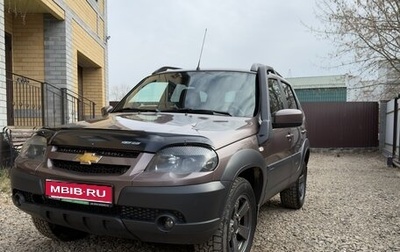 Chevrolet Niva I рестайлинг, 2018 год, 800 000 рублей, 1 фотография