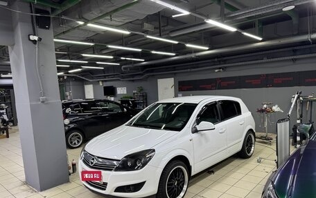 Opel Astra H, 2013 год, 1 100 000 рублей, 1 фотография