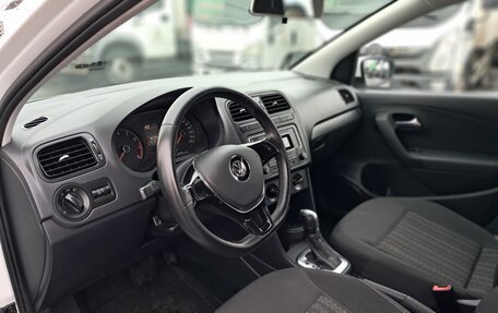 Volkswagen Polo VI (EU Market), 2016 год, 890 000 рублей, 9 фотография