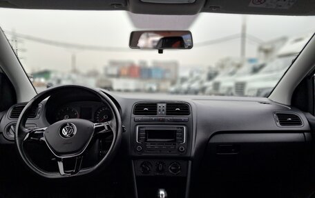 Volkswagen Polo VI (EU Market), 2016 год, 890 000 рублей, 13 фотография