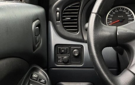 Nissan Almera, 2004 год, 415 000 рублей, 10 фотография