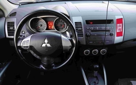 Mitsubishi Outlander III рестайлинг 3, 2007 год, 1 070 000 рублей, 5 фотография