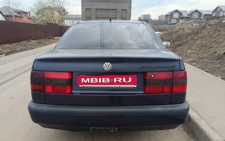 Volkswagen Passat B4, 1995 год, 220 000 рублей, 3 фотография