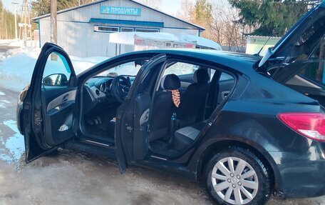 Chevrolet Cruze II, 2012 год, 550 000 рублей, 3 фотография