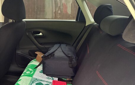 Volkswagen Polo VI (EU Market), 2012 год, 490 000 рублей, 7 фотография