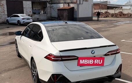 BMW 5 серия, 2024 год, 6 500 000 рублей, 5 фотография