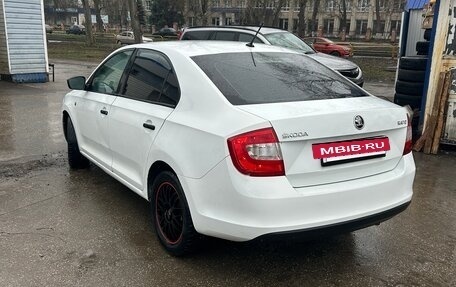 Skoda Rapid I, 2015 год, 495 000 рублей, 4 фотография