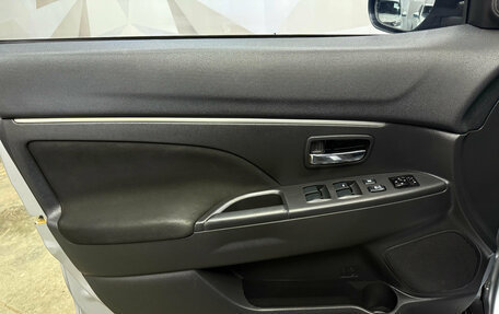 Mitsubishi ASX I рестайлинг, 2012 год, 780 000 рублей, 10 фотография