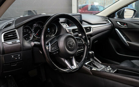 Mazda 6, 2017 год, 1 900 000 рублей, 12 фотография