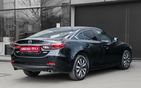 Mazda 6, 2017 год, 1 900 000 рублей, 4 фотография