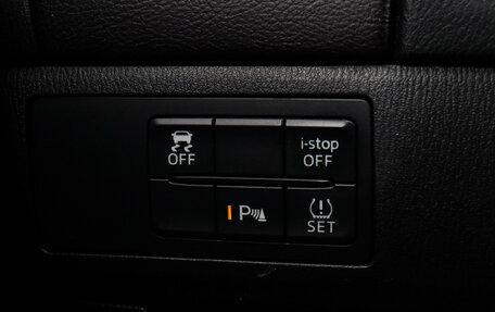 Mazda 6, 2017 год, 1 900 000 рублей, 17 фотография