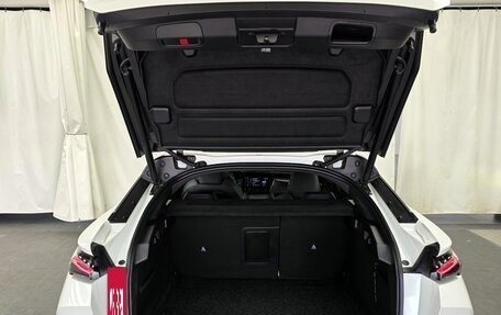 Peugeot 408, 2023 год, 2 320 000 рублей, 20 фотография