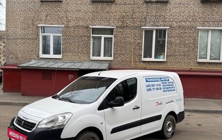 Peugeot Partner II рестайлинг 2, 2016 год, 980 000 рублей, 3 фотография