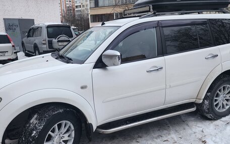 Mitsubishi Pajero Sport II рестайлинг, 2014 год, 2 200 000 рублей, 3 фотография