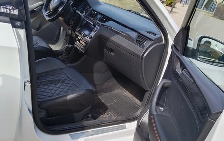 Skoda Rapid I, 2017 год, 1 150 000 рублей, 2 фотография