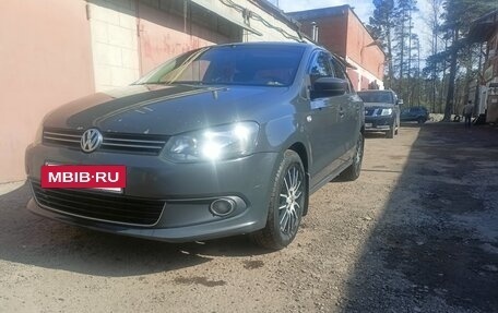 Volkswagen Polo VI (EU Market), 2013 год, 700 000 рублей, 9 фотография