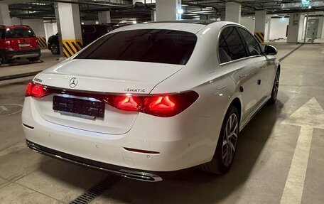 Mercedes-Benz E-Класс, 2024 год, 6 800 000 рублей, 5 фотография