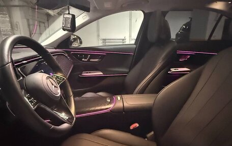 Mercedes-Benz E-Класс, 2024 год, 6 800 000 рублей, 14 фотография