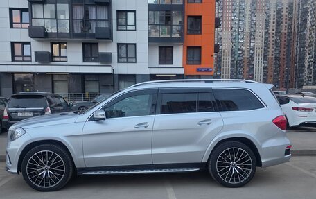 Mercedes-Benz GL-Класс, 2015 год, 3 200 000 рублей, 4 фотография