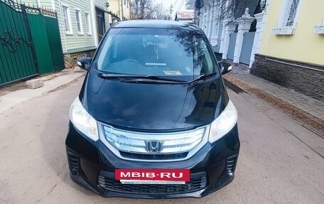 Honda Freed I, 2014 год, 1 490 000 рублей, 2 фотография