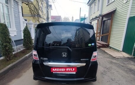 Honda Freed I, 2014 год, 1 490 000 рублей, 15 фотография