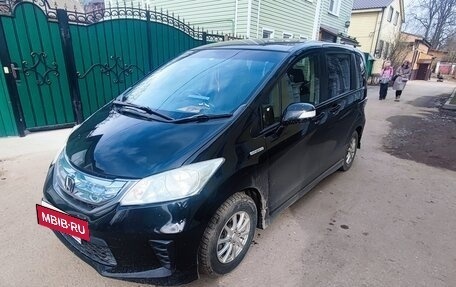 Honda Freed I, 2014 год, 1 490 000 рублей, 11 фотография